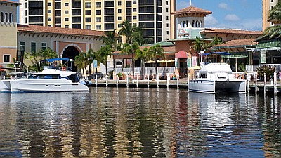 Rumrunners, Cape Harbour Marina, Cape Coral